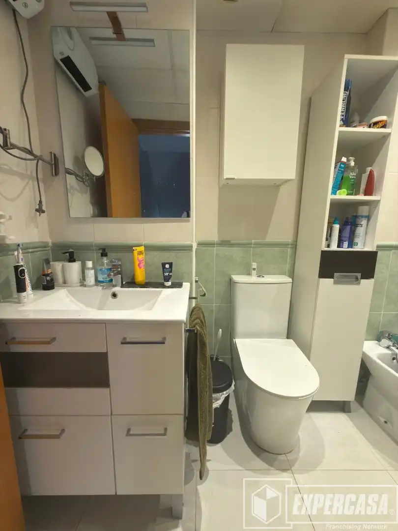 Bany de Casa o xalet de lloguer en Picassent amb Aire condicionat, Calefacció i Terrassa