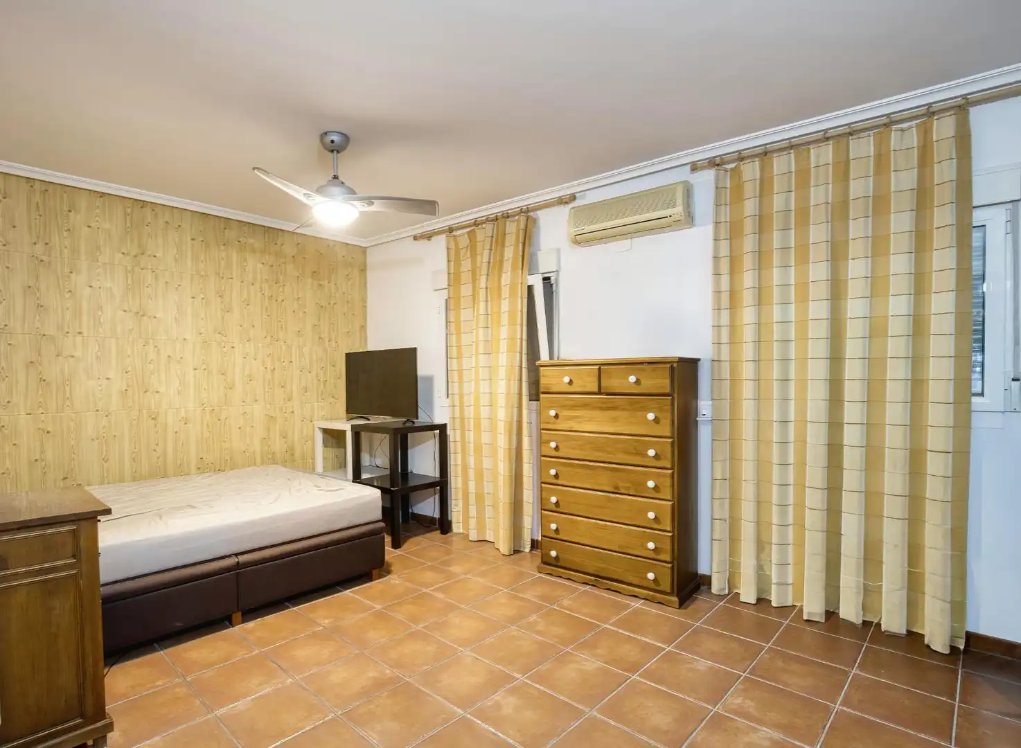 Casa amb terrassa en venda a Calle CLARA CAMPOAMOR, imagen 16