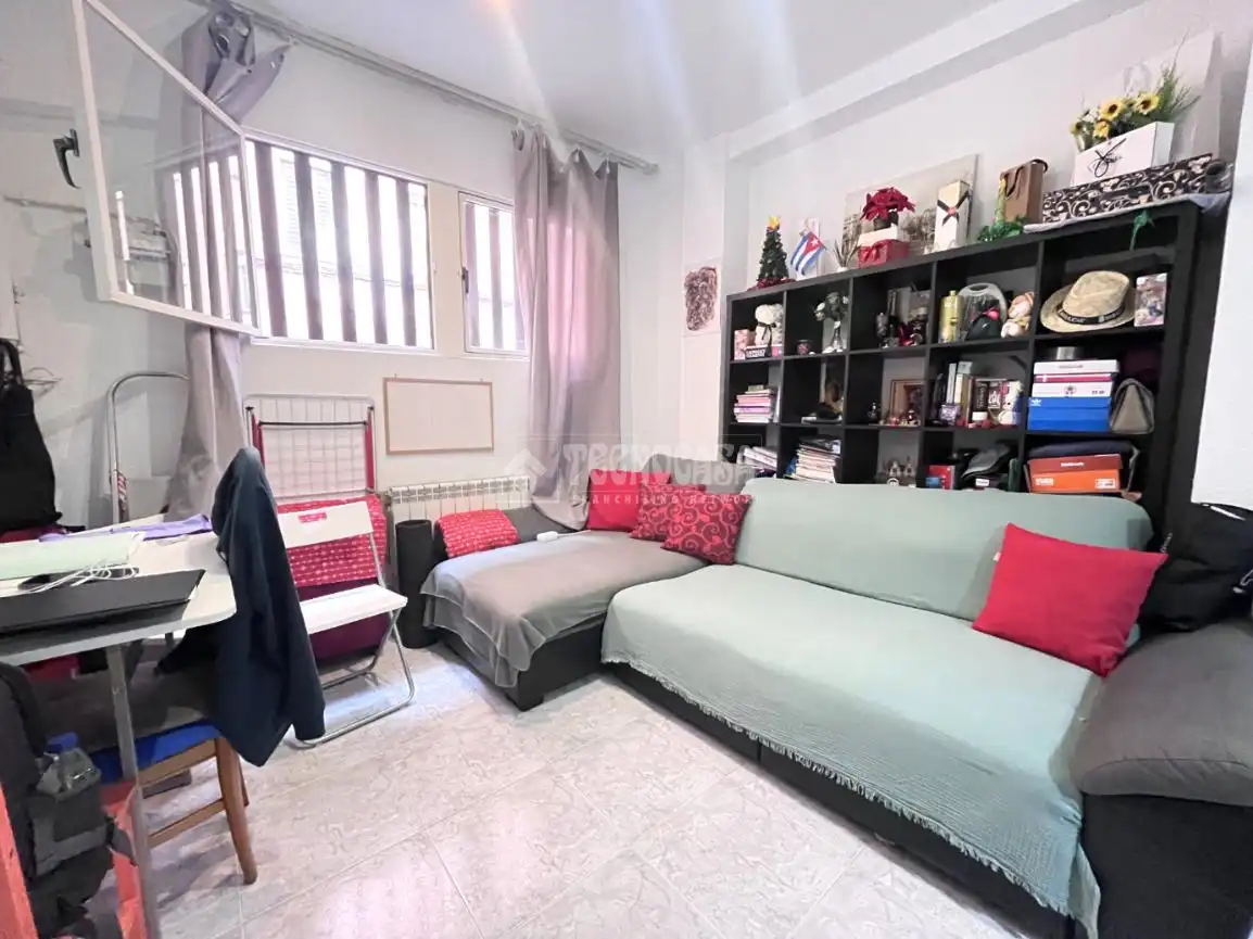 Sala de estar de Piso en venta en Madrid
