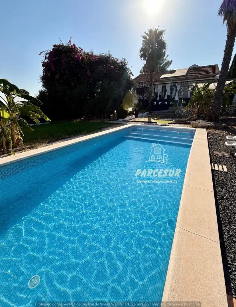 Casa amb piscina en venda a Almodóvar del Río, imagen 2