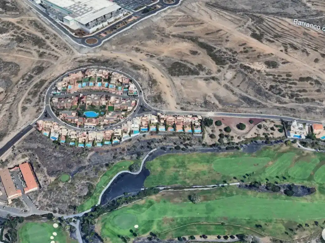 Piso en venta en Adeje con Aire acondicionado, Piscina y Balcón