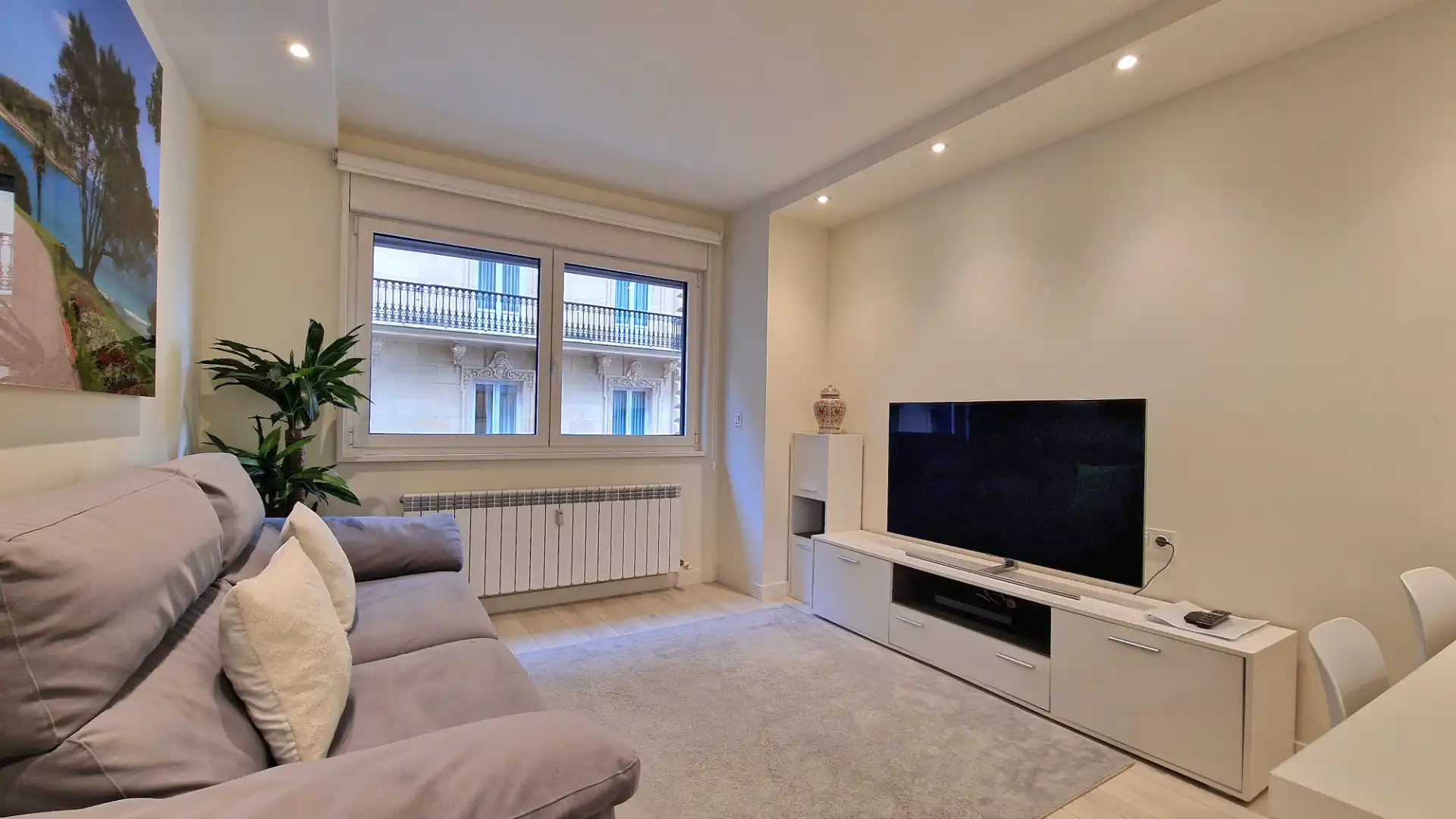 Flat for sale in Arrasate Kalea, Área Romántica, Centro