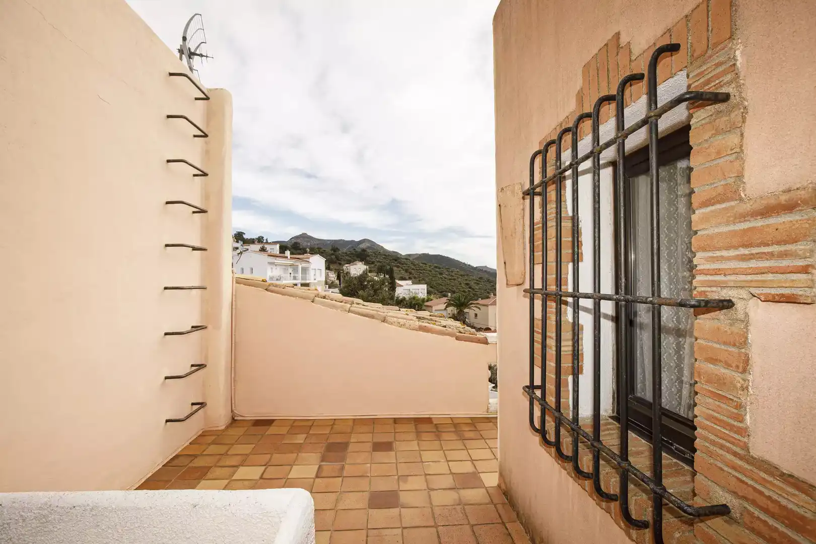 Terrassa de Casa o xalet en venda en Roses amb Aire condicionat, Calefacció i Jardí privat