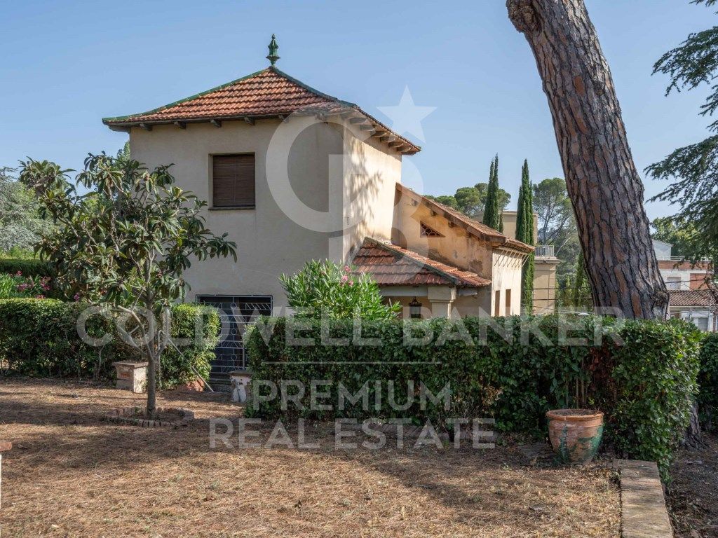 Exterior view of House or chalet for sale in Sant Cugat del Vallès