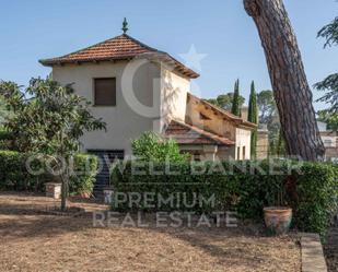 Exterior view of House or chalet for sale in Sant Cugat del Vallès