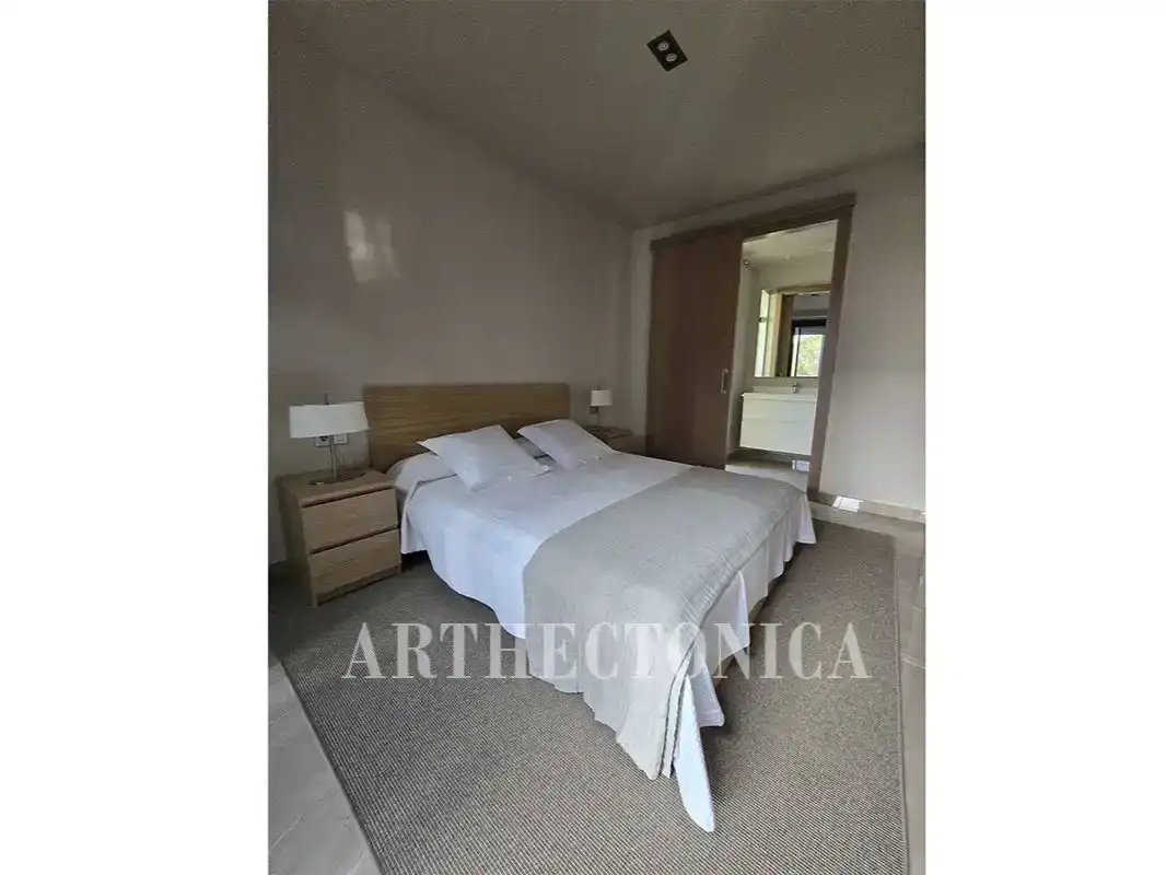 Schlafzimmer von Dachboden zum Verkauf in San Cristóbal de la Laguna mit Klimaanlage