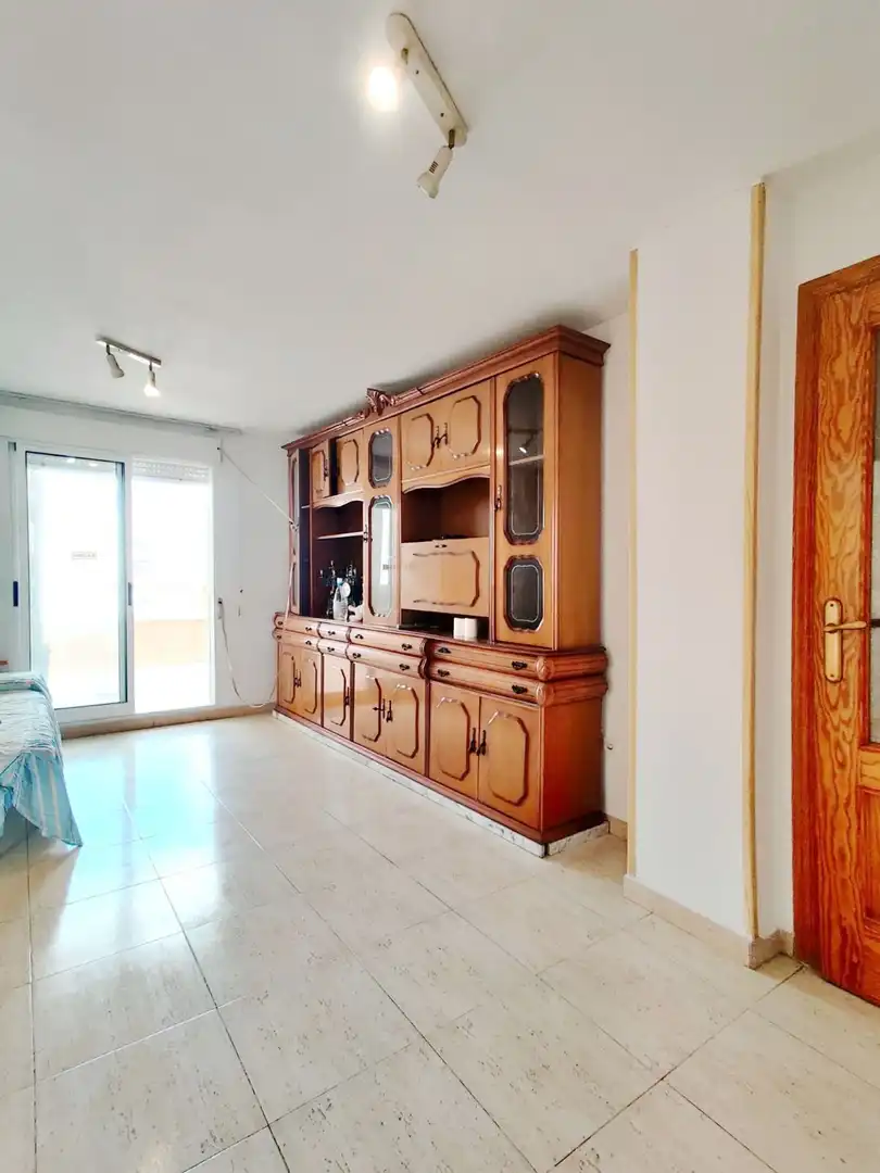 Sala d'estar de Àtic en venda en Torrevieja amb Terrassa i Piscina comunitària