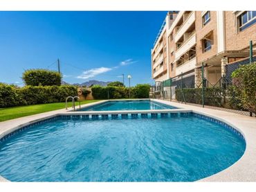 Apartamento en venta en Pueblo - Urbanizaciones