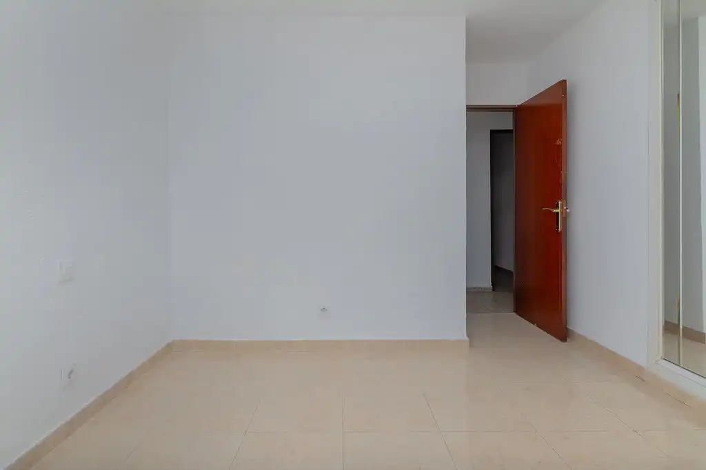 Habitación de Piso en venta en Las Aves