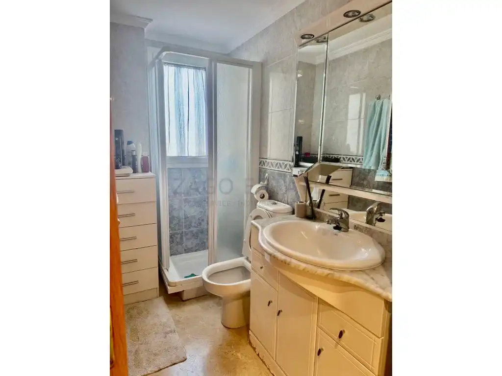 Baño de Piso en venta en Benidorm