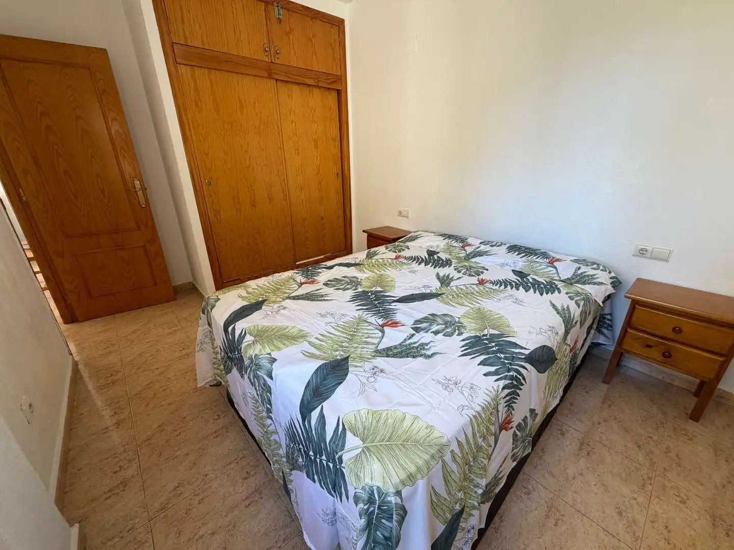 Habitación de Apartamento en venta en Orihuela con Piscina y Amueblado