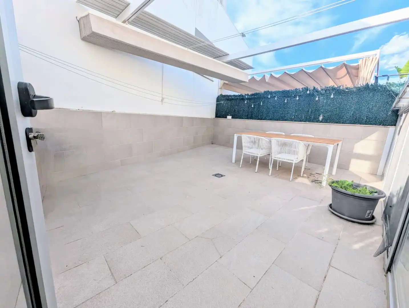 Terraza de Casa adosada en venta en Castellón de la Plana / Castelló de la Plana con Aire acondicionado, Calefacción y Terraza