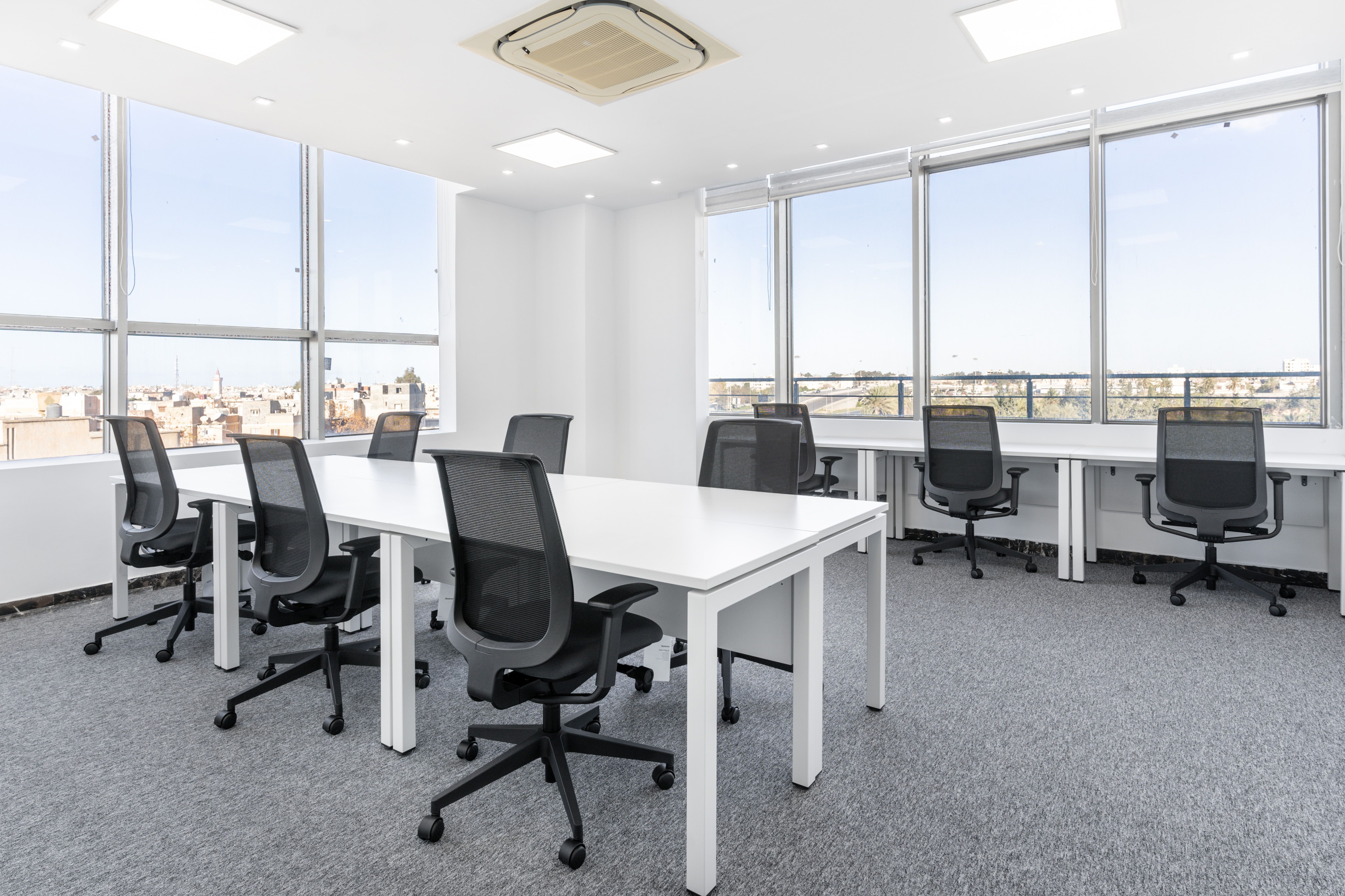 Office to rent in Málaga Capital  with Air Conditioner, Heating and Furnished