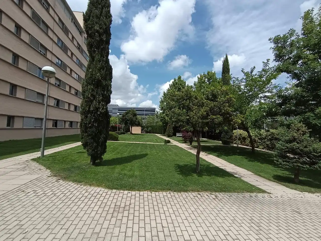 Exterior view of Flat for sale in Madrid  with Air Conditioner, Heating and Terrace