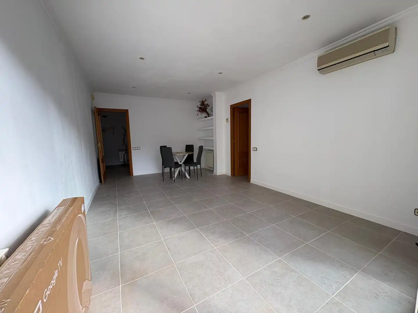 Flat for rent in Barcelona  with Balcony