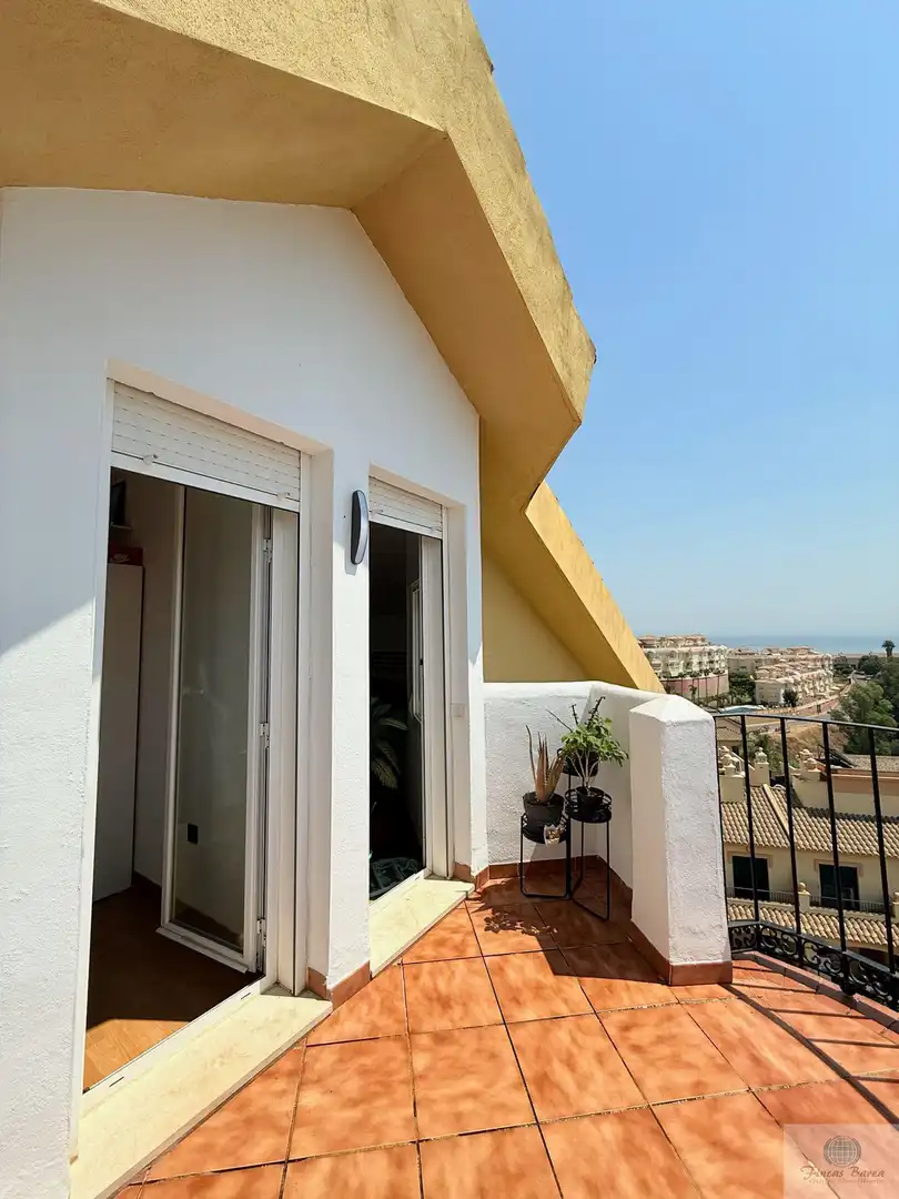 Balcony of Attic for sale in Fuengirola  with Air Conditioner, Terrace and Community pool