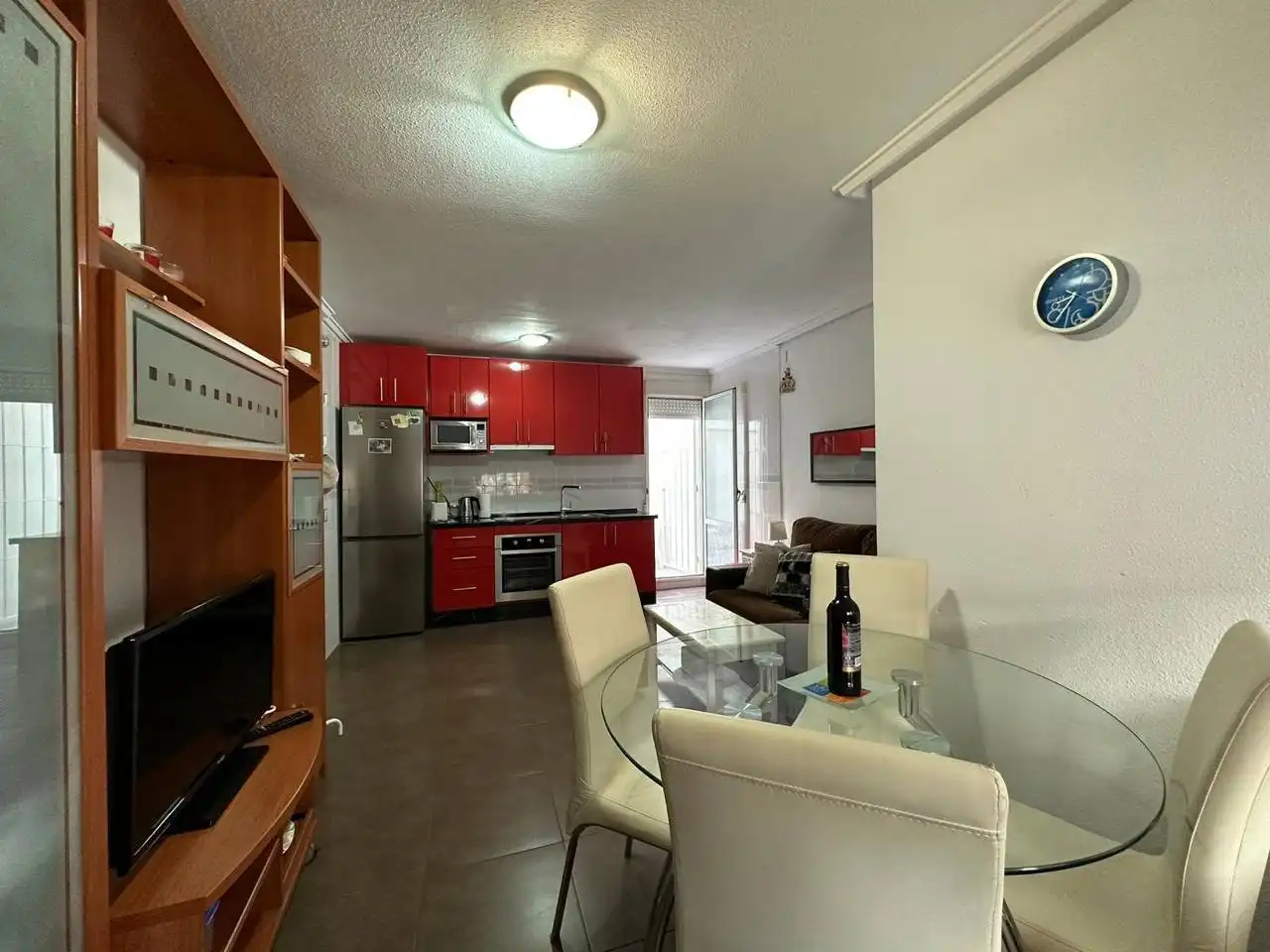 Cocina de Planta baja de alquiler en Torrevieja con Aire acondicionado, Calefacción y Jardín privado