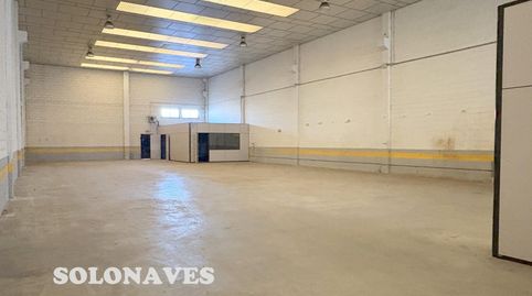 Foto 5 von Fabrikhallen zur Miete in Avda. Cataluña, Zaragoza Capital