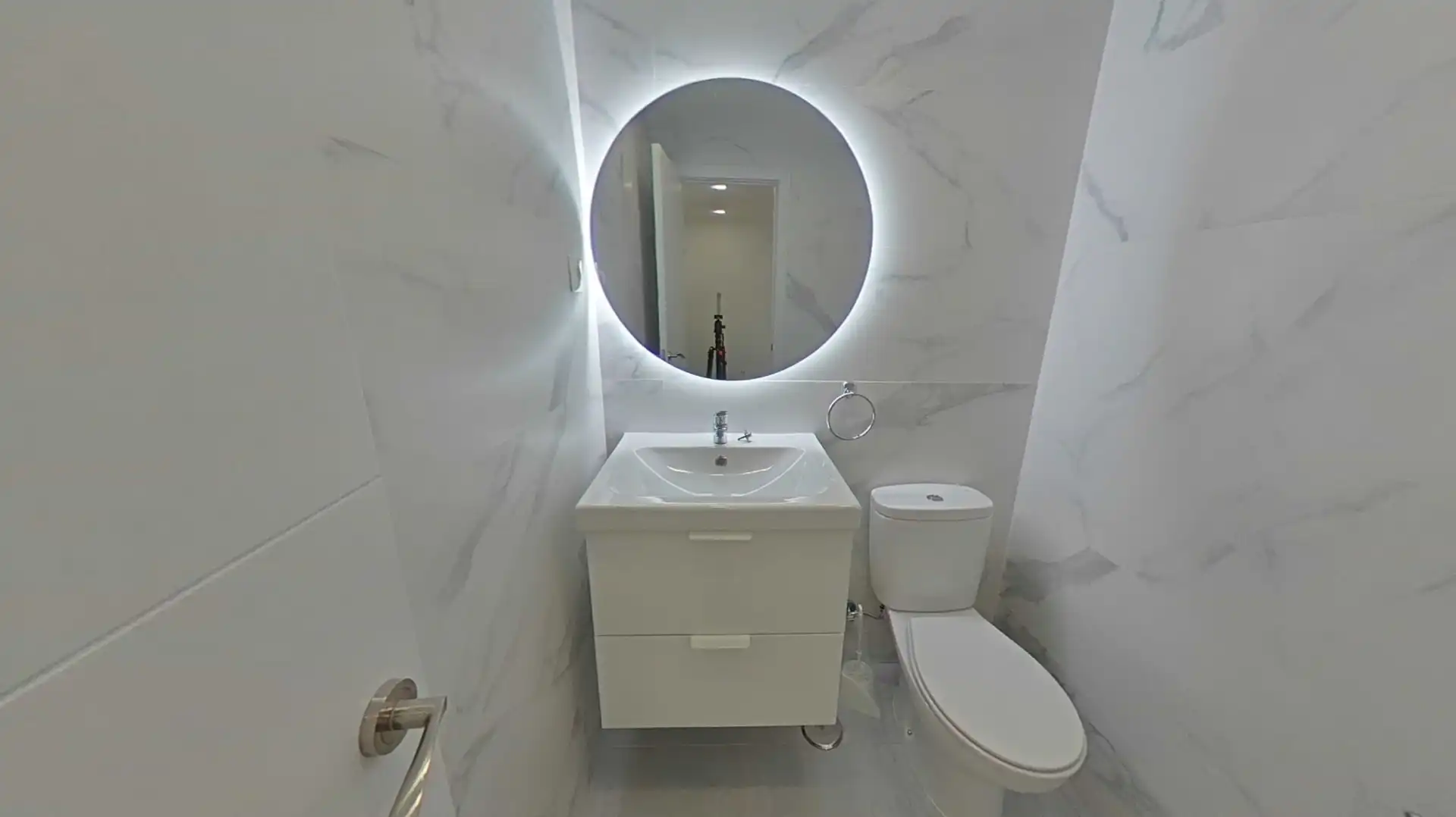 Badezimmer von Wohnung zum Verkauf in Madrid mit Heizung, Terrasse und Ofen