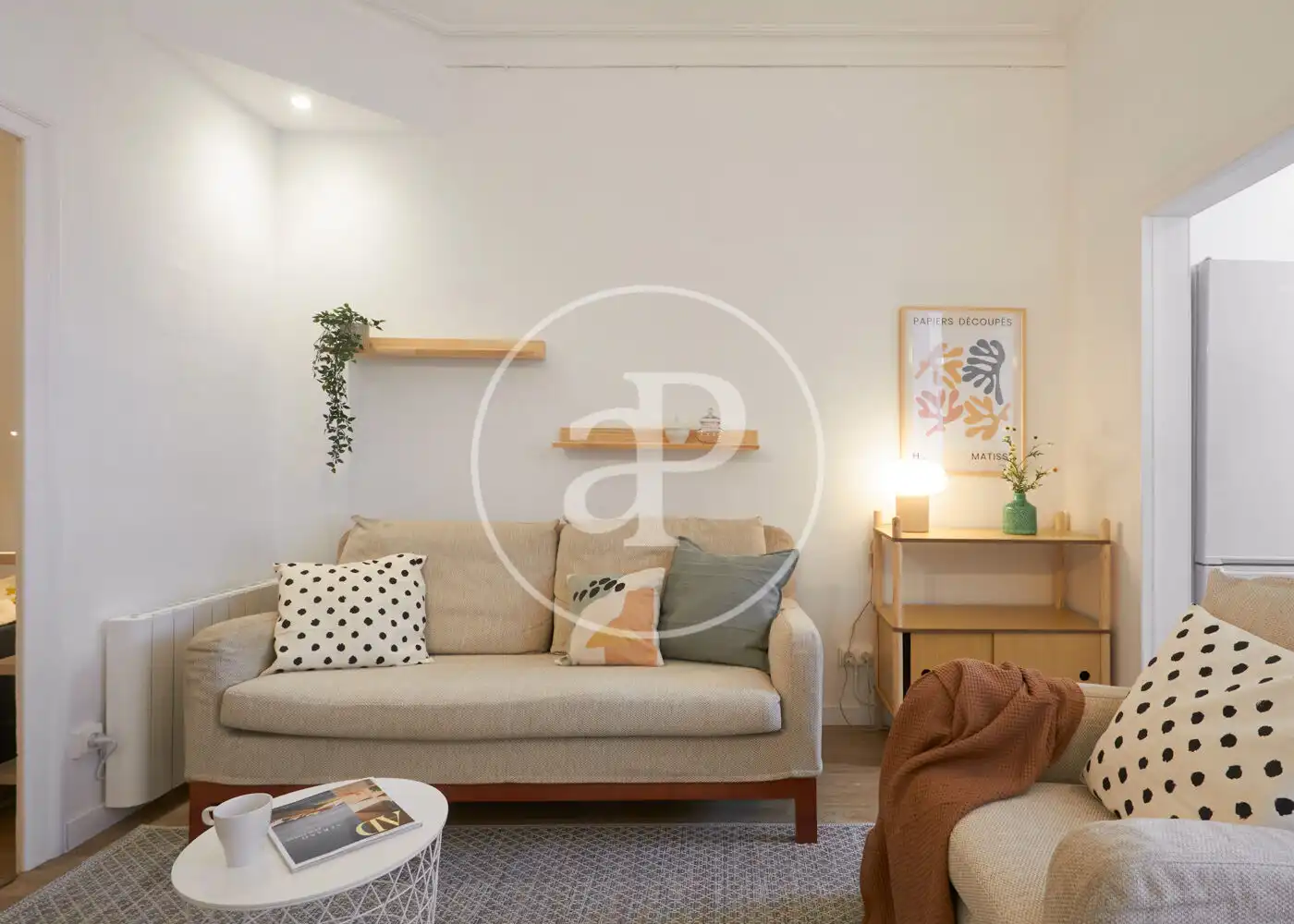 Sala de estar de Piso en venta en Barcelona con Calefacción, Terraza y Amueblado