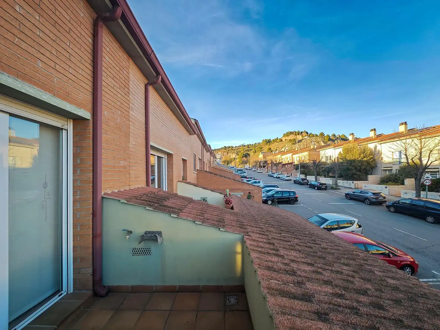Vista exterior de Casa adosada en venta en Igualada con Aire acondicionado, Calefacción y Terraza