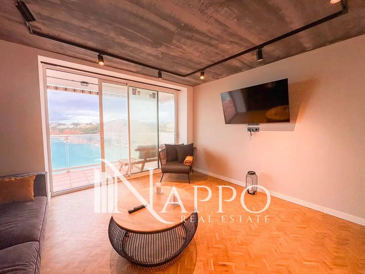 Living room of Flat for sale in Calvià  with Air Conditioner, Heating and Terrace