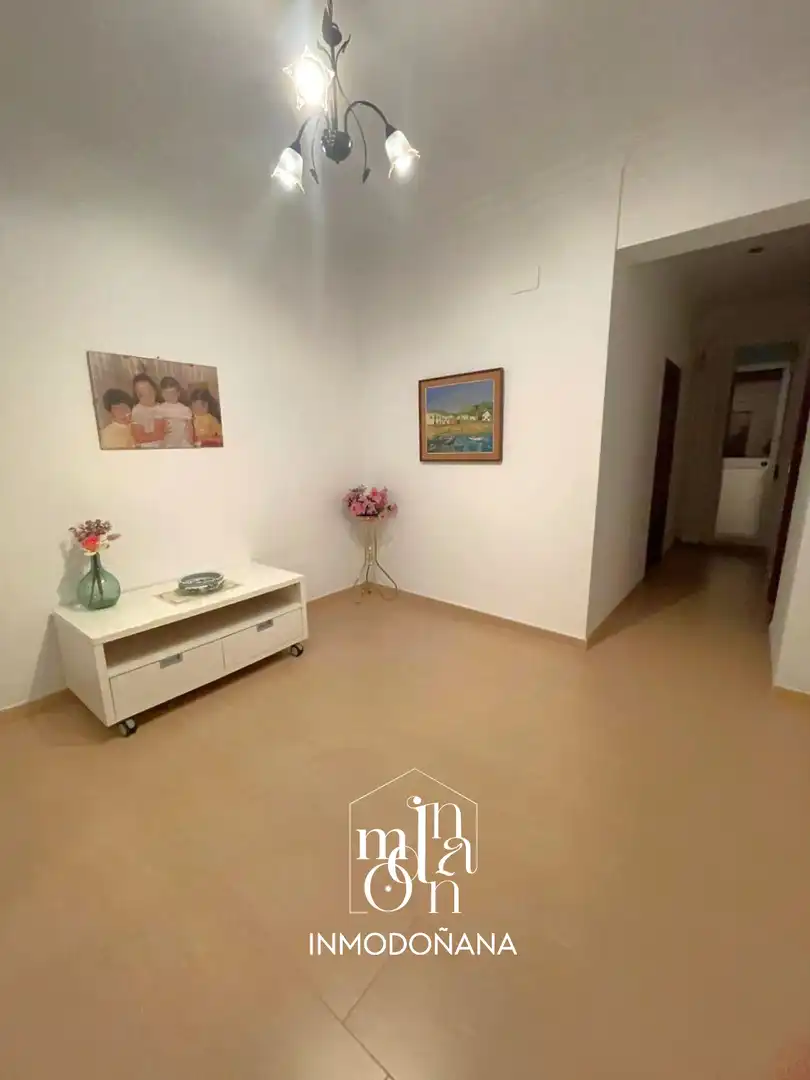 Casa o xalet en venda en Bollullos Par del Condado amb Aire condicionat, Terrassa i Moblat