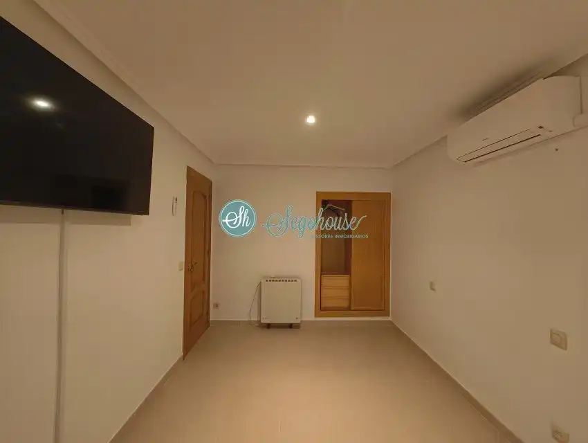 Piso en venta en Segovia con Aire acondicionado y Calefacción