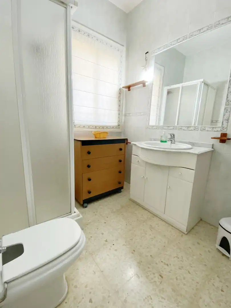 Baño de Casa o chalet en venta en Valverde del Camino con Calefacción, Piscina y Amueblado