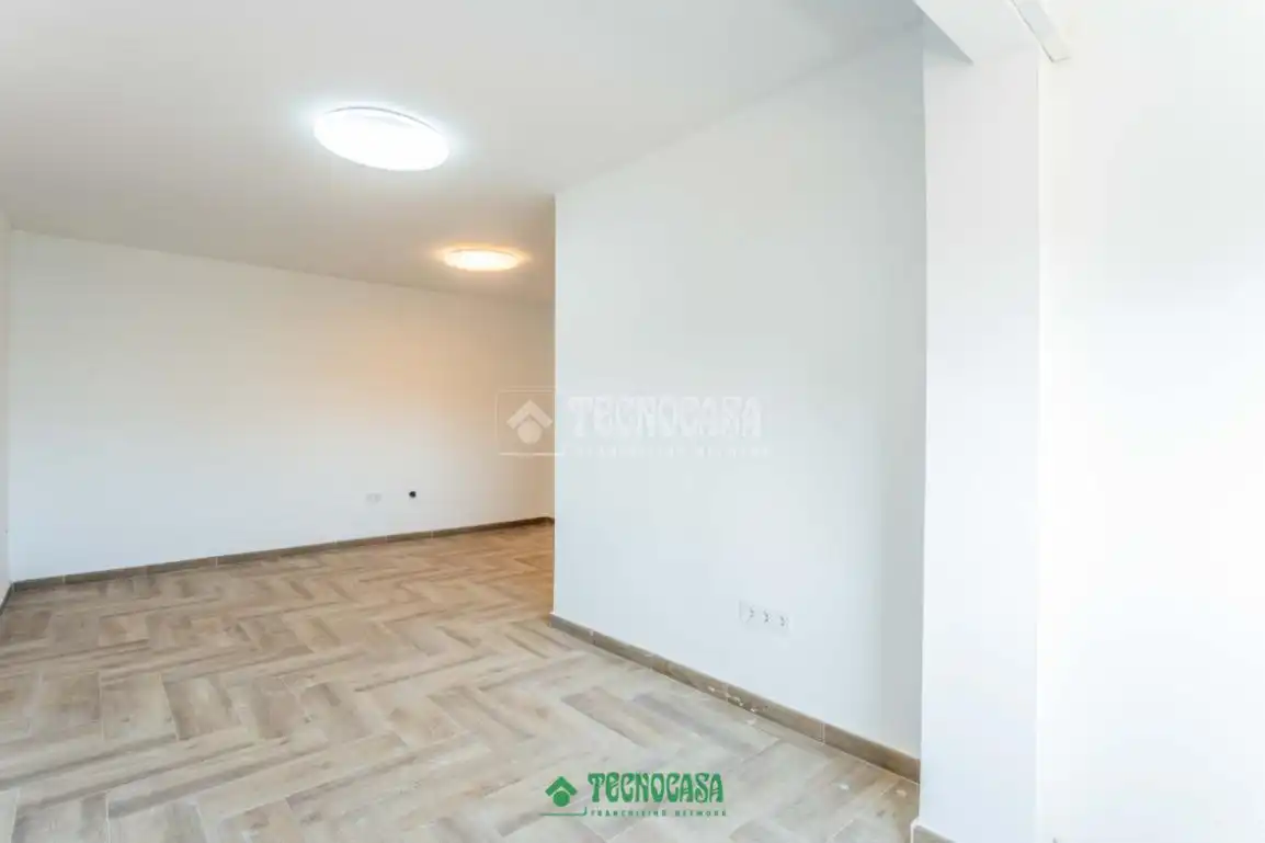 Flat for sale in Almería  with Air Conditioner