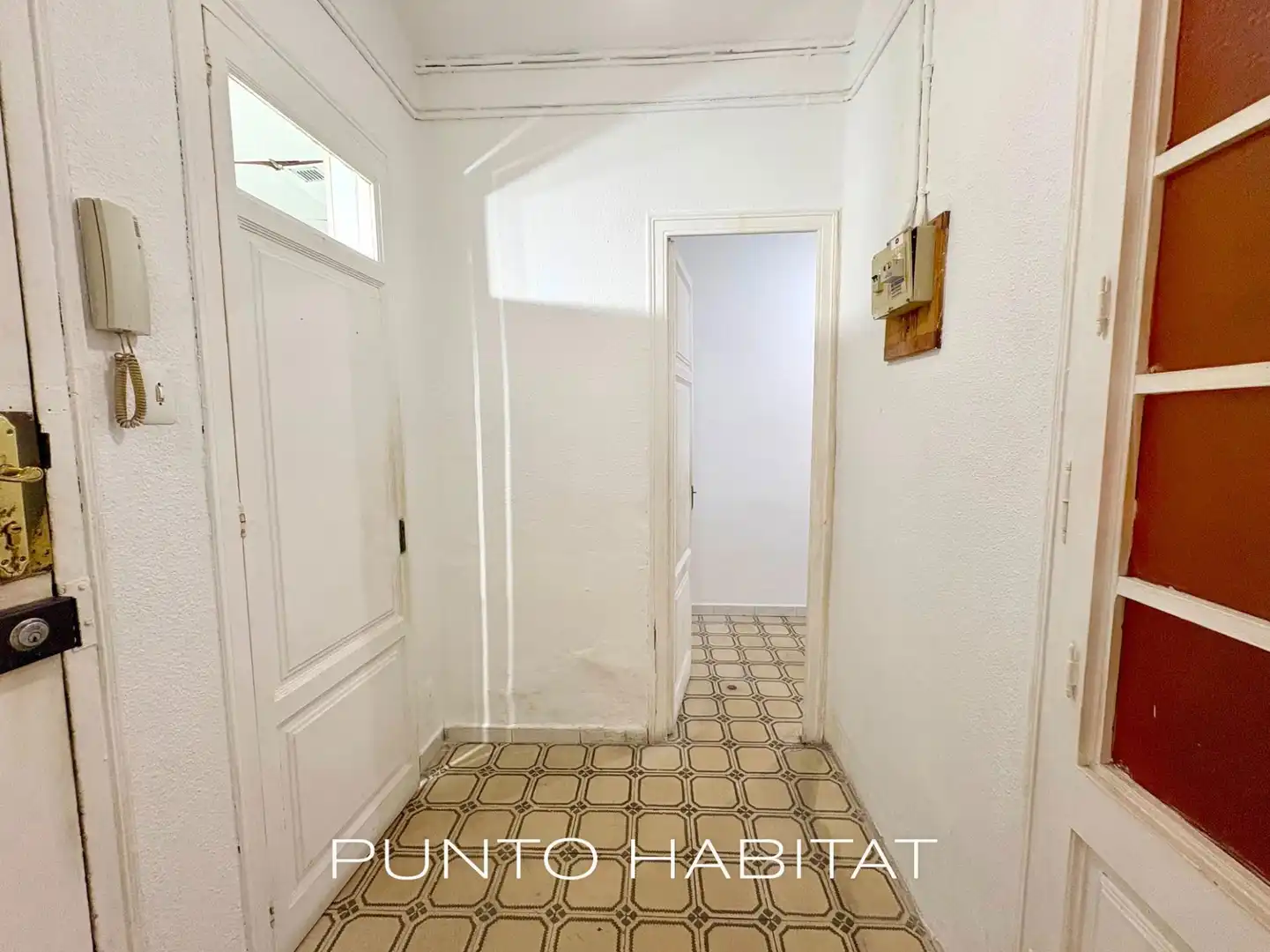 Piso en venta en Barcelona con Balcón