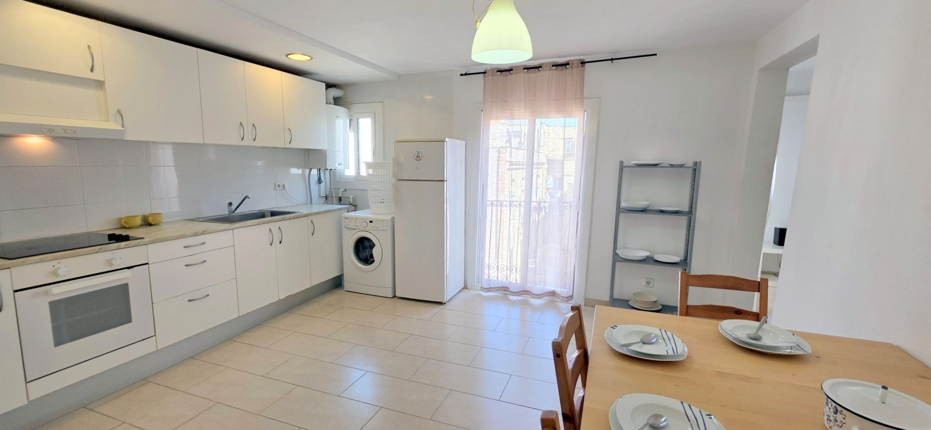 Kitchen of Flat to rent in  Barcelona Capital  with Air Conditioner, Heating and Furnished