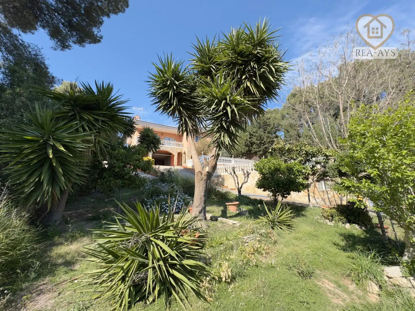Jardí de Casa o xalet en venda en Vallirana amb Calefacció, Jardí privat i Terrassa