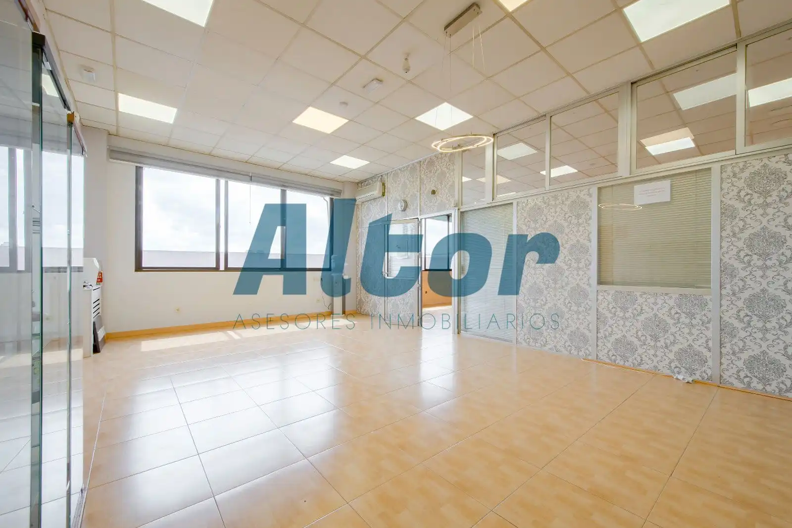 Oficina en venda en Madrid amb Aire condicionat i Calefacció