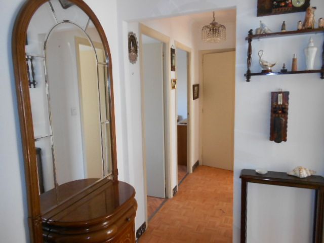 Piso en venta en Santiago de Compostela  con Calefacción y Amueblado