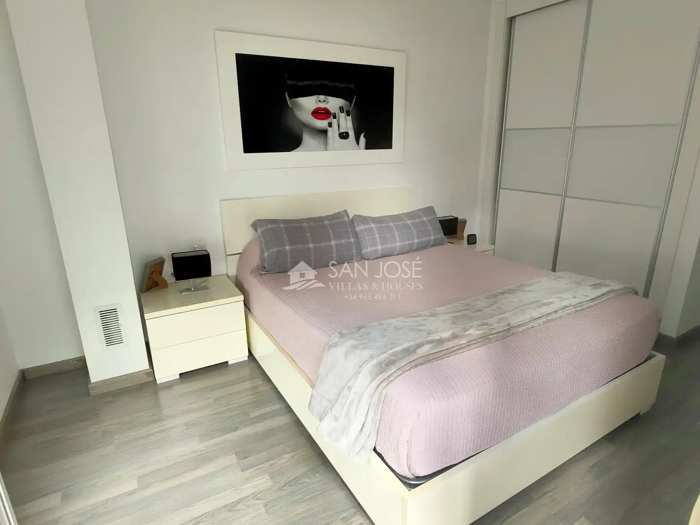 Dormitori de Casa o xalet en venda en Aspe amb Jardí privat, Terrassa i Traster