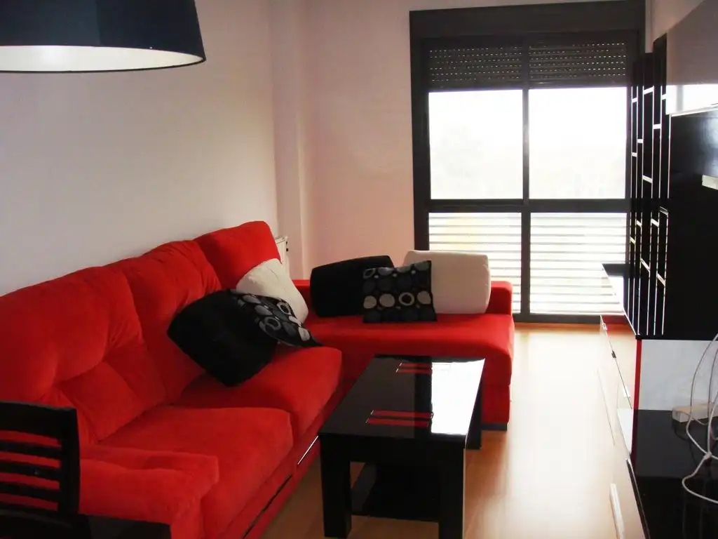 Appartement avec ascenseur à louer à JOSE MARIA "PERIDIS" (DE)