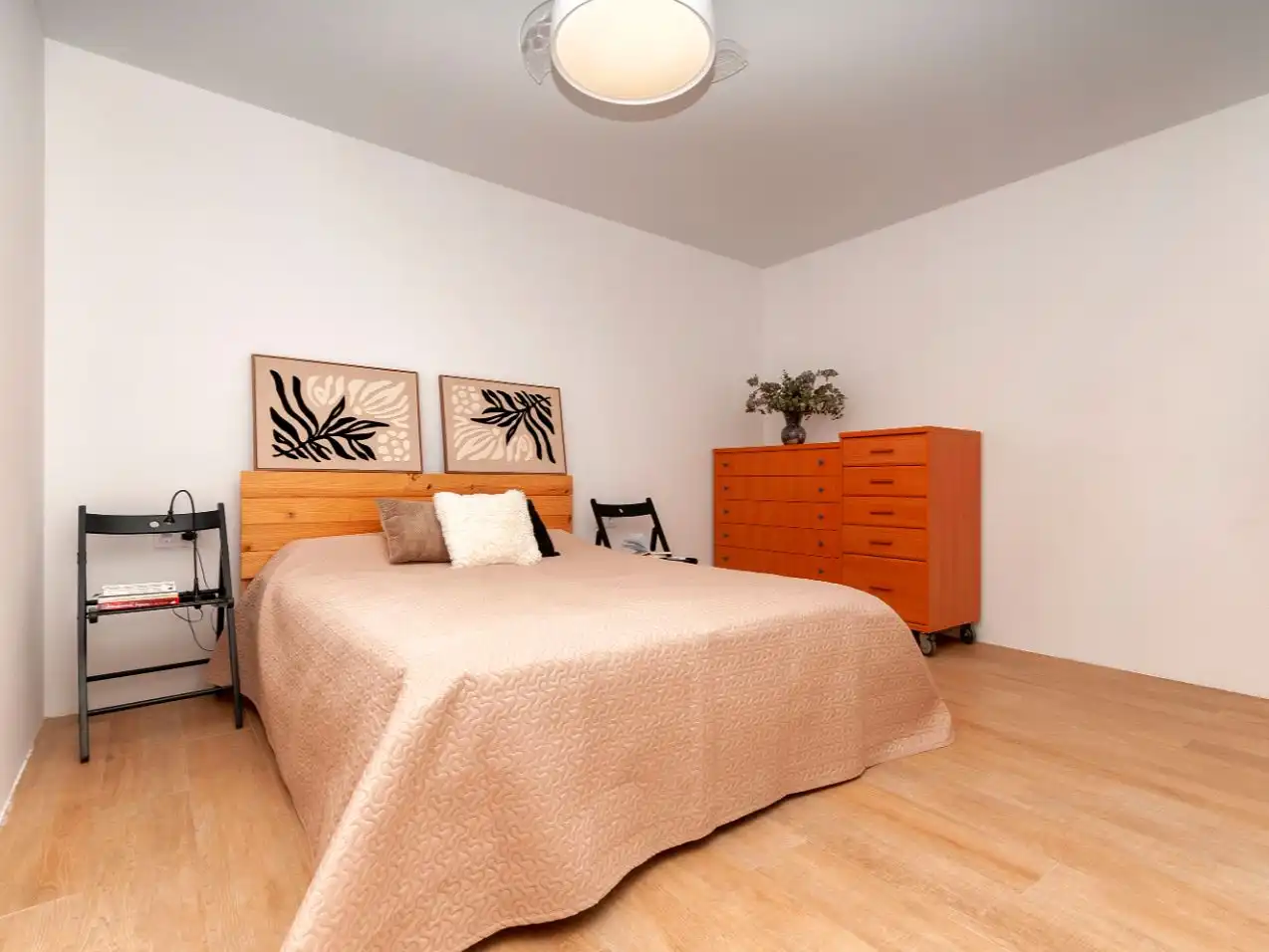 Flat for sale in Carrer Santa Isabel 14