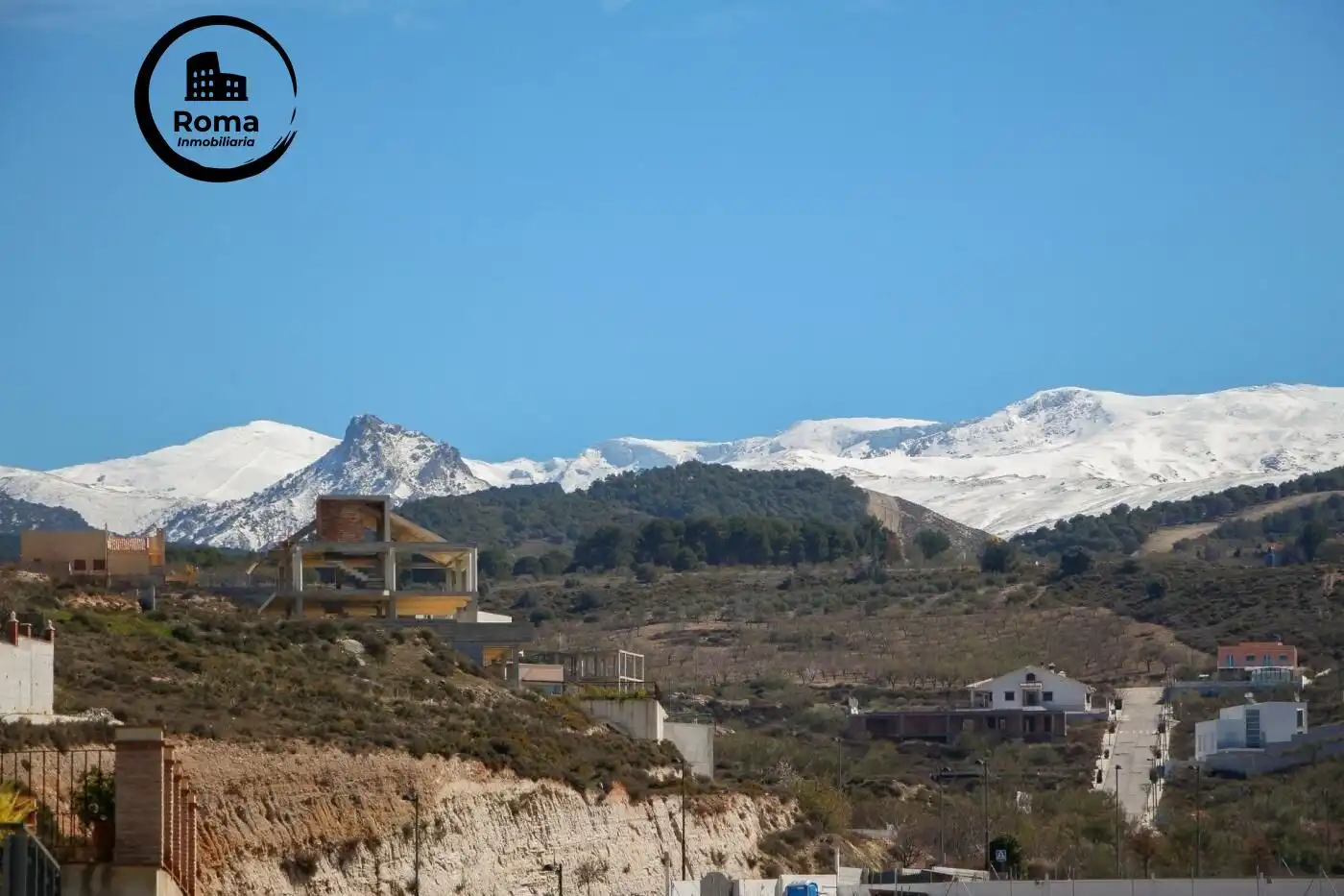 Vista exterior de Casa o chalet en venta en La Zubia con Aire acondicionado, Calefacción y Jardín privado
