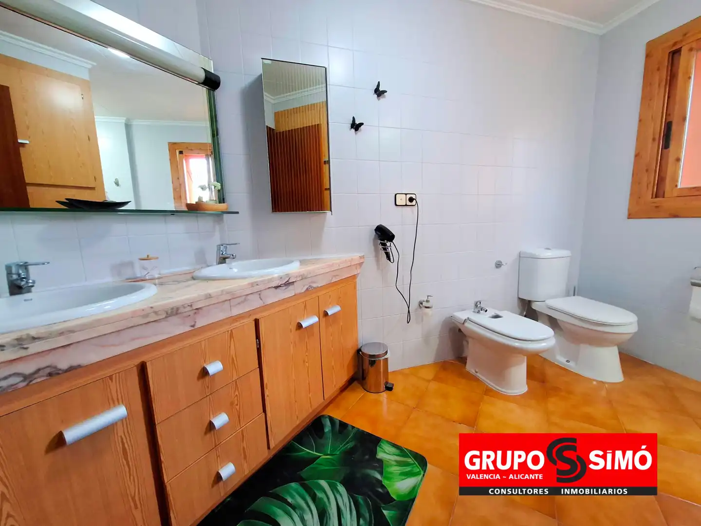Bany de Casa o xalet en venda en Picassent amb Aire condicionat, Jardí privat i Terrassa
