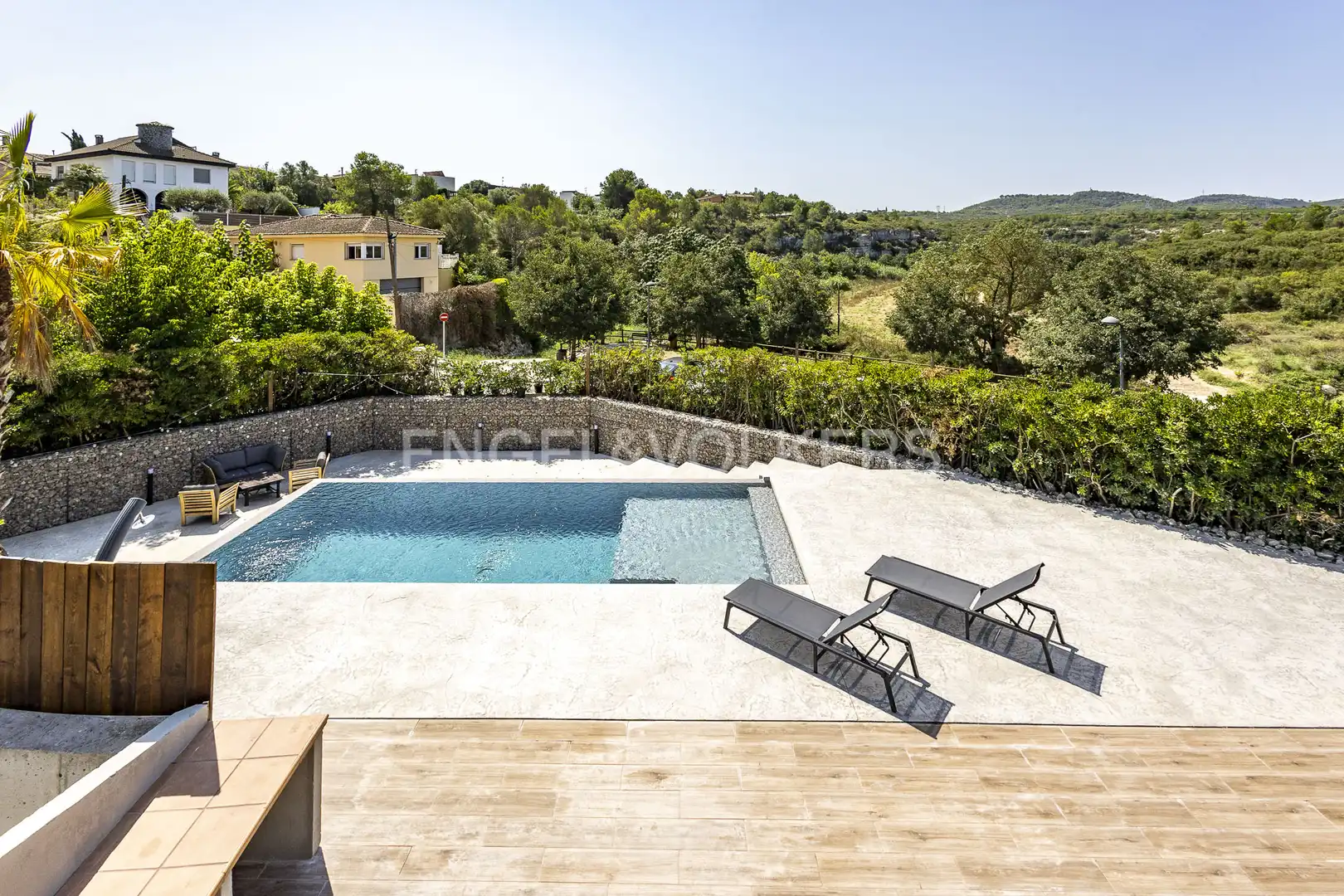Vista exterior de Casa o chalet en venta en Olèrdola con Calefacción, Jardín privado y Parquet