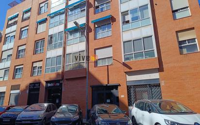 Exterior view of Flat for sale in  Sevilla Capital  with Air Conditioner, Heating and Parquet flooring