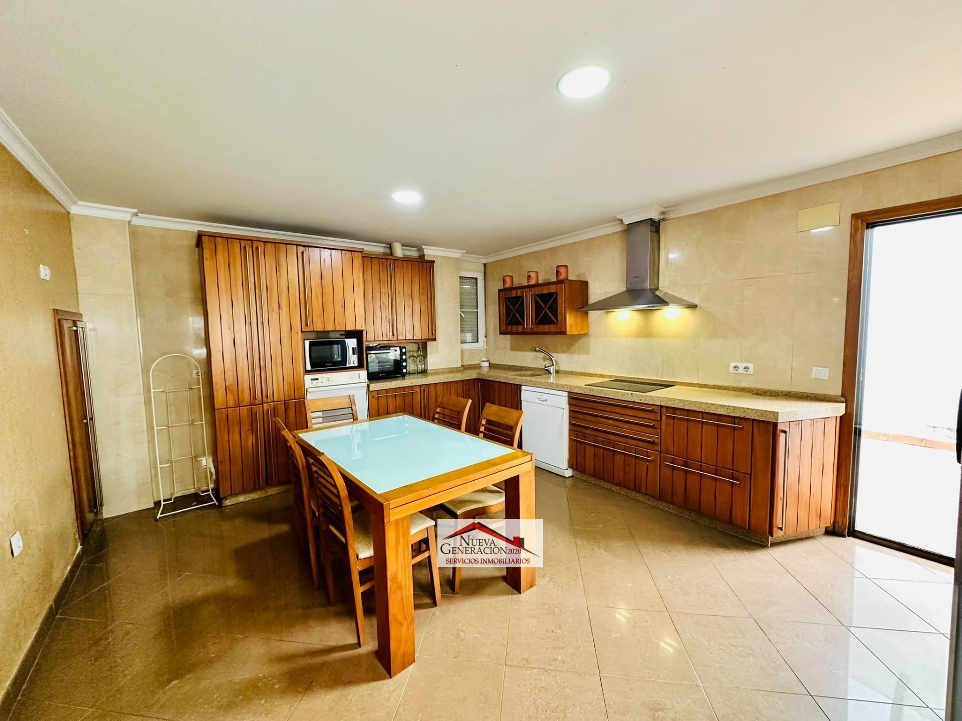 Cocina de Casa adosada en venta en Vejer de la Frontera con Aire acondicionado y Calefacción