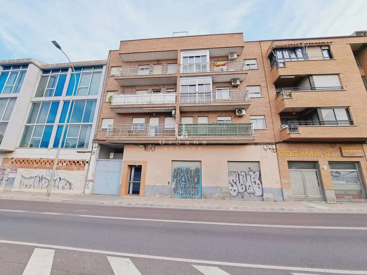 Local comercial en venda a Avenida  Del Palmar