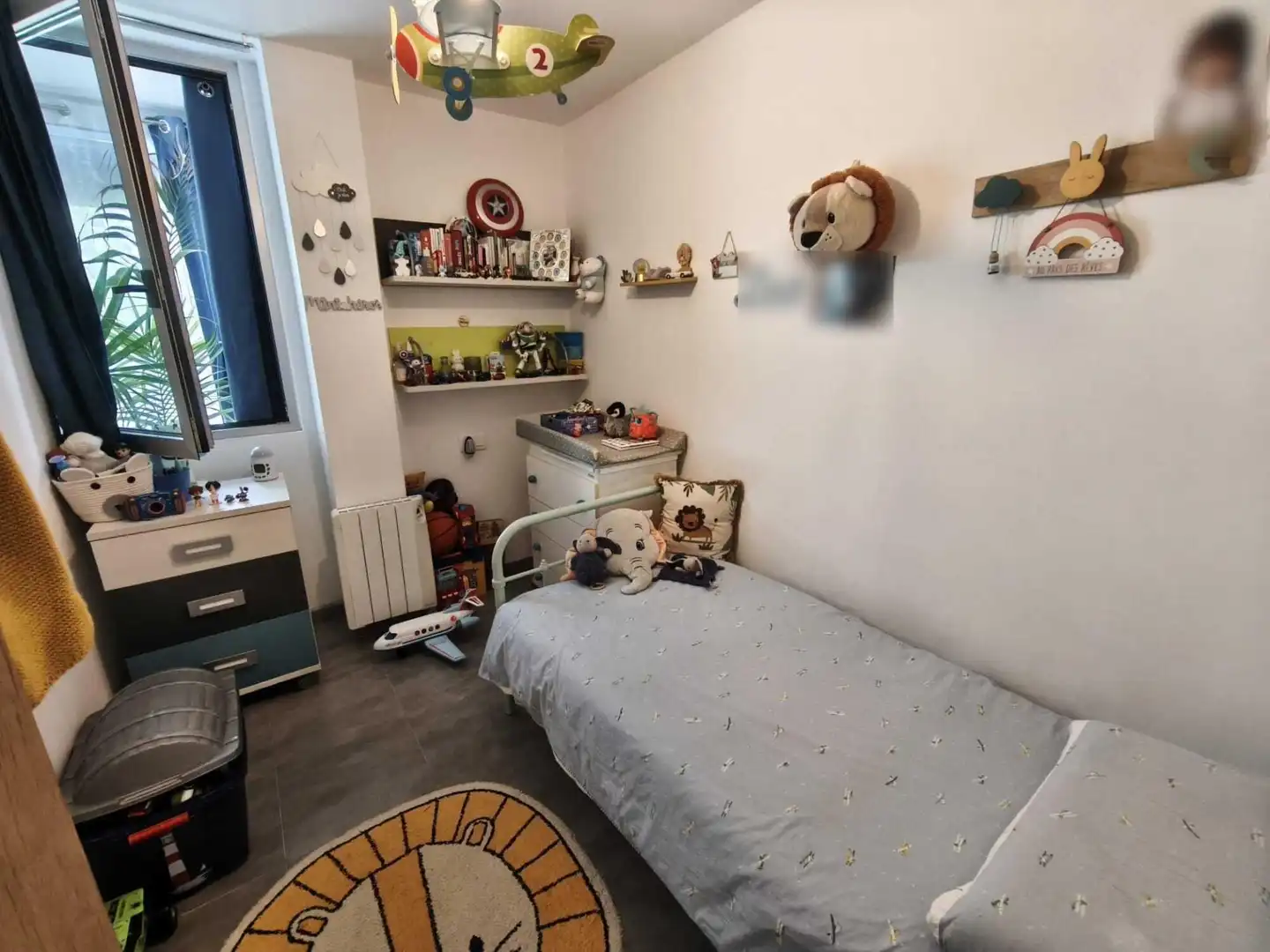 Habitación de Piso en venta en Ribeira con Calefacción y Terraza