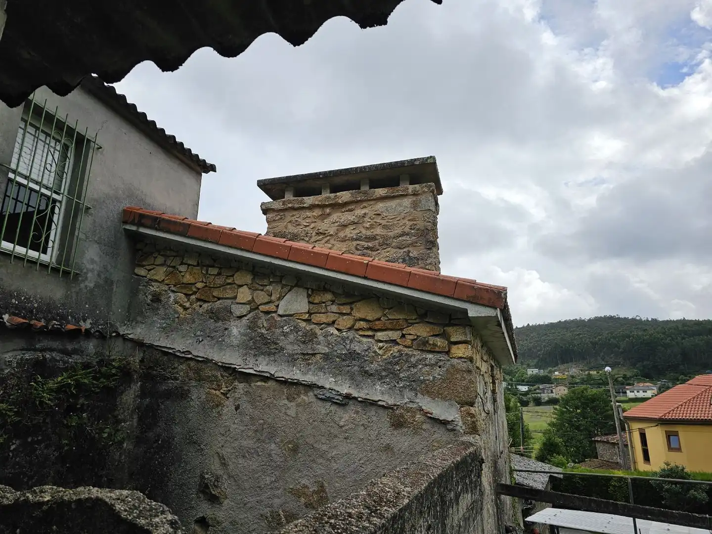 Vista exterior de Casa o xalet en venda en Arteixo amb Jardí privat