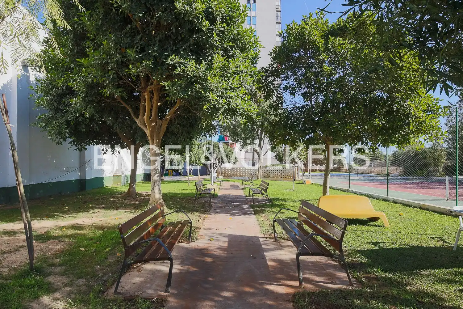 Exterior view of Flat for rent in El Puig de Santa Maria  with Heating, Terrace and Swimming Pool