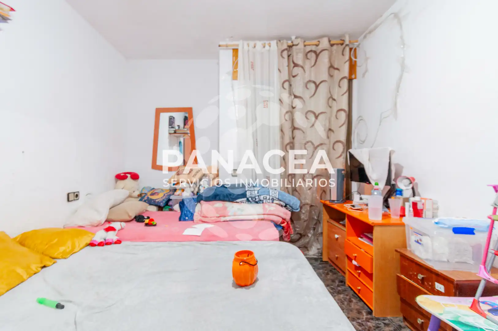 Habitación de Piso en venta en El Ejido con Terraza, Amueblado y Horno