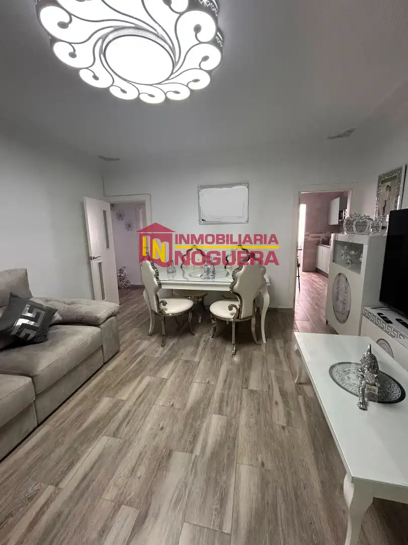 Dormitori de Pis en venda en Écija amb Aire condicionat, Rentadora i Microones