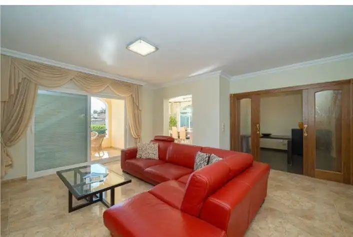 Villa mit Pool zum Verkauf in La Nucia Pueblo, imagen 6